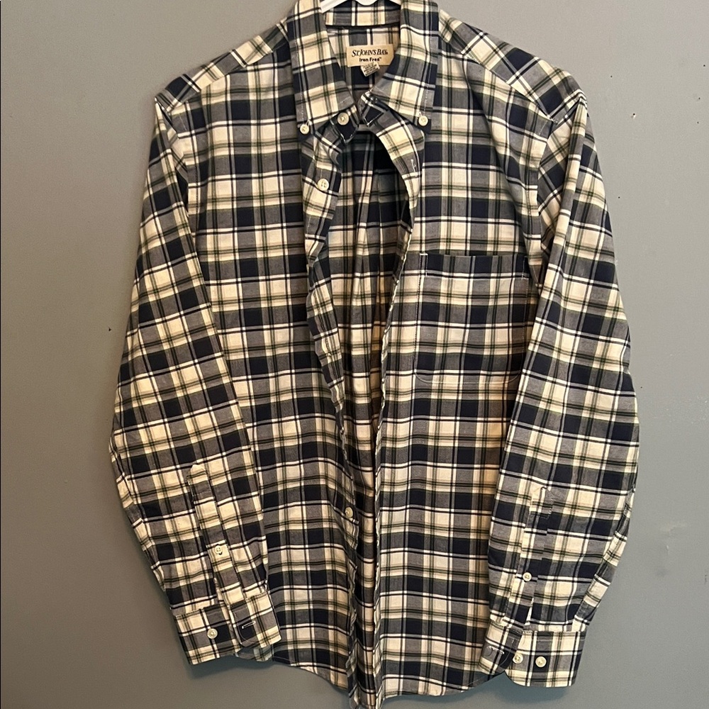 St. John's Bay Plaid Shirt - Navy Green and White Size SM Classic Casual